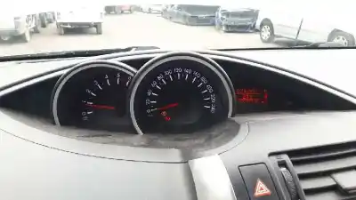 Pezzo di ricambio per auto di seconda mano PANNELLO DEGLI STRUMENTI per TOYOTA VERSO (AUR2/ZGR2)  Riferimenti OEM IAM 838000F520  