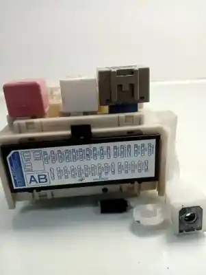 Автозапчасти б/у блок реле/предохранителей за toyota rav 4 (a3) 2.2 d-cat ссылки oem iam 82730-42020  