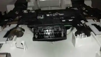 Peça sobressalente para automóvel em segunda mão luz interior por audi a3 (8l) 1.6 ambiente referências oem iam   