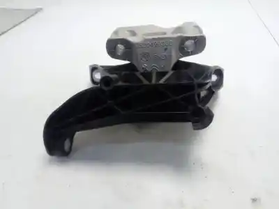 Second-hand car spare part right engine support for peugeot 308 1.6 oem iam references 9820499380  