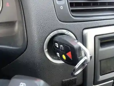Tweedehands auto-onderdeel STARTSCHAKELAAR voor VOLVO S40 BERLINA  OEM IAM-referenties 30768036  