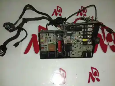 Second-hand car spare part FUSE BOX UNIT for VOLVO V50 FAMILIAR  OEM IAM references 518818000  