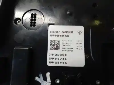 Автозапчасти б/у внутренний свет за porsche macan (typ ) 3.0 cat ссылки oem iam 7pp959551gg  