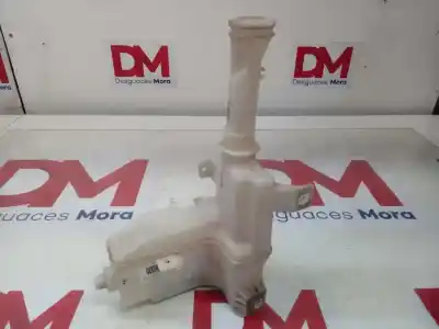 Second-hand car spare part windscreen washer bottle for mazda premacy (cp) td exclusiv edition oem iam references 860142077