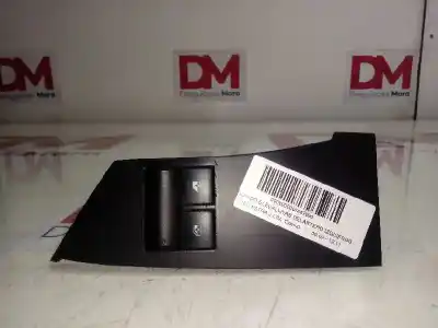 Pezzo di ricambio per auto di seconda mano interruttore alzacristalli anteriore sinistro per opel astra j berlina 5p cosmo 110 cv / 81 kw riferimenti oem iam 13305978  
