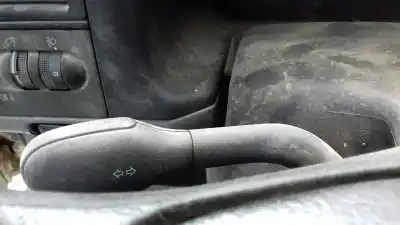 Pezzo di ricambio per auto di seconda mano controllo intermittente per volkswagen t4 transporter/furgoneta (mod. 1991) 1.9 turbodiesel cat (abl) riferimenti oem iam 