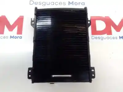 Автозапчастина б/у попільничка для land rover range rover evoque 2.0 td4 cat посилання на oem iam bj32600d00