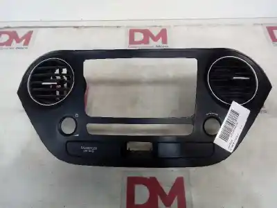 Pièce détachée automobile d'occasion grille d'aération pour hyundai i10 classic références oem iam 