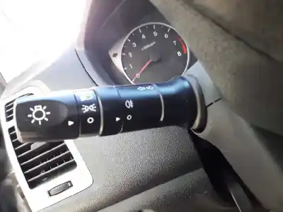 Pièce détachée automobile d'occasion commande de clignotants pour hyundai i20 classic références oem iam 934101j100