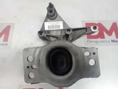 Автозапчасти б/у правая опора двигателя за dacia logan ambiance ссылки oem iam 8200438263