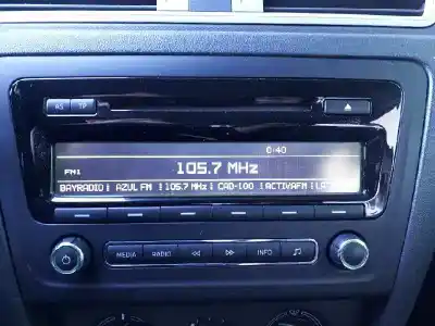 Second-hand car spare part AUDIO SYSTEM / RADIO CD for SKODA RAPID SPACEBACK (NH)  OEM IAM references 5J0035161E  