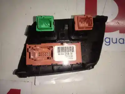 Pièce détachée automobile d'occasion bouton interrupteur pour ds 4 crossback style références oem iam 96664259zd  