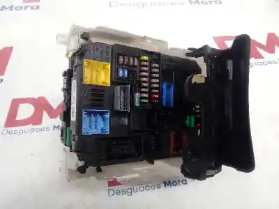 Peça sobressalente para automóvel em segunda mão caixa de fusíveis e relés por citroen jumpy fugón 1.6 blue-hdi fap referências oem iam 9806192580