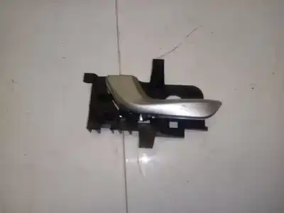 Peça sobressalente para automóvel em segunda mão puxador interior traseiro esquerdo por kia stonic (ybcuv) 1.2 cat referências oem iam 