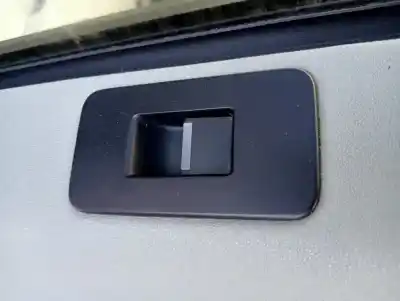 Peça sobressalente para automóvel em segunda mão botão / interruptor elevador vidro traseiro direito por land rover discovery sport 2.0 td4 cat referências oem iam fk7214717ab