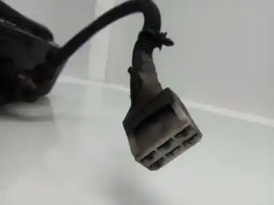 Second-hand car spare part left tailgate light for renault serie d fg 4x2 crew-cab oem iam references   