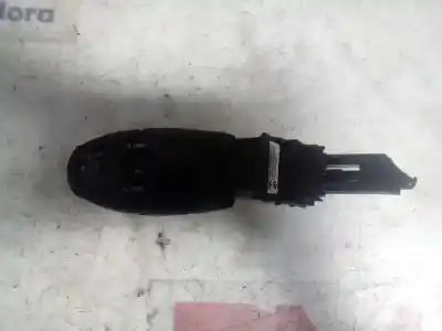 Peça sobressalente para automóvel em segunda mão COMANDOS DE ALAVANCA por PEUGEOT 407  Referências OEM IAM 96470494XT  