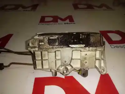 Second-hand car spare part left front door lock for iveco eurotech cursor (mh) 7.8 diesel oem iam references   