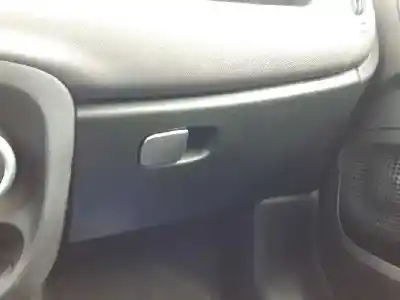 Tweedehands auto-onderdeel handschoenenkastje voor fiat 500 l (330) beats edition oem iam-referenties 