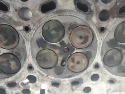 Second-hand car spare part cylinder head for seat leon (5f1) motor 2.0 ltr. - 110 kw tdi oem iam references 04l103373  