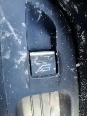 İkinci el araba yedek parçası sag ön cam anahtari için ford focus lim. black&red oem iam referansları bm51a240a40ad