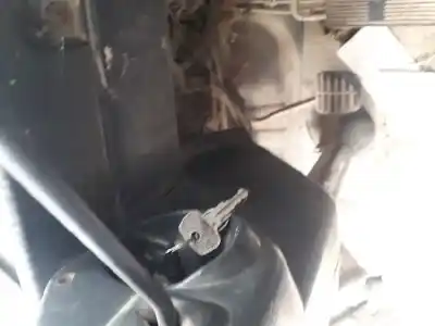 Pièce détachée automobile d'occasion commutateur d'allumage pour mercedes-benz mb 120 2.4 d références oem iam 