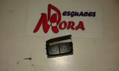 Piesă de schimb auto la mâna a doua MANETA BLOC LUMINI pentru MITSUBISHI MONTERO (V80/V90)  Referințe OEM IAM  CAJA 4 