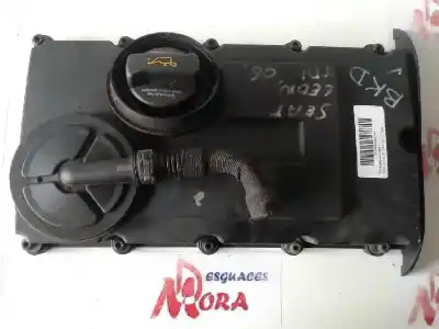 Pezzo di ricambio per auto di seconda mano coperchio bilanciere per seat leon (1p1) 2.0 tdi riferimenti oem iam  caja 3 