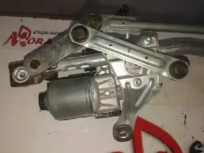 Second-hand car spare part front windshield wiper motor for volvo v40 1.6 turbo cat oem iam references 3397021692 caja 1 