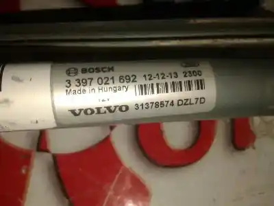 Second-hand car spare part front windshield wiper motor for volvo v40 1.6 turbo cat oem iam references 3397021692 caja 1 