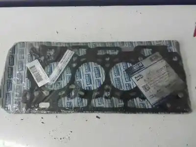 Second-hand car spare part cylinder head for citroen berlingo 1.6 hdi fap 90 cv / 66 kw oem iam references 10157730 caja 2 