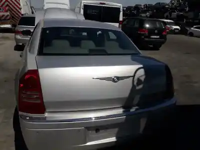 Peça sobressalente para automóvel em segunda mão tampa da mala por chrysler 300 c 2.7 referências oem iam 