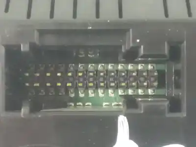 Peça sobressalente para automóvel em segunda mão comando de sofagem (chauffage / ar condicionado) por ford focus lim. black&red referências oem iam f1et18c612ak  