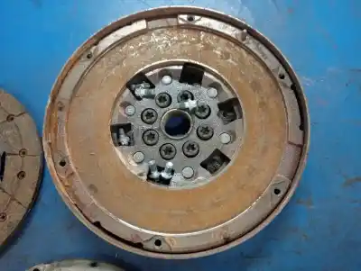 Second-hand car spare part clutch kit for opel astra j berlina 5p a17dtr oem iam references   