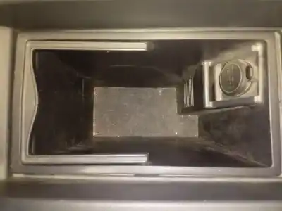 Pezzo di ricambio per auto di seconda mano bracciolo centrale per renault koleos dynamique pack2 riferimenti oem iam   