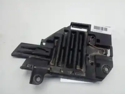 Peça sobressalente para automóvel em segunda mão suporte do farol direito por land rover discovery sport 2.0 td4 cat referências oem iam 00183541