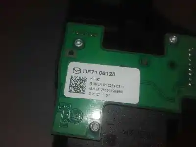 Pezzo di ricambio per auto di seconda mano comando pulito per mazda 2 lim. (de) 1.4 crtd active riferimenti oem iam   