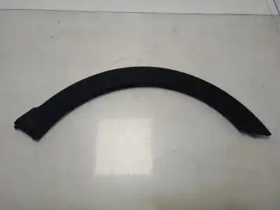 Peça sobressalente para automóvel em segunda mão aba do guarda-lamas dianteiro direito por kia stonic (ybcuv) 1.2 cat referências oem iam 87714h8400