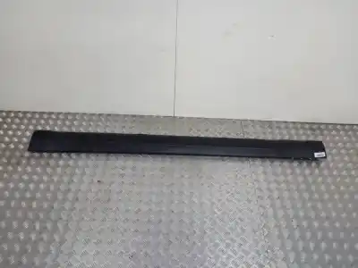 Second-hand car spare part side skirt for bmw x1 (e84) 2.0 turbodiesel cat oem iam references 