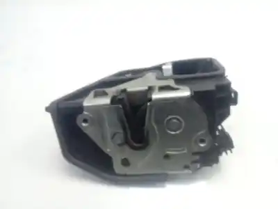 Second-hand car spare part left front door lock for bmw x3 (e83) 2.0d oem iam references 7202143  