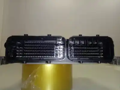 Peça sobressalente para automóvel em segunda mão centralina de motor uce por opel combo cargo (e) 1.6 cdti dpf referências oem iam 9825318180  