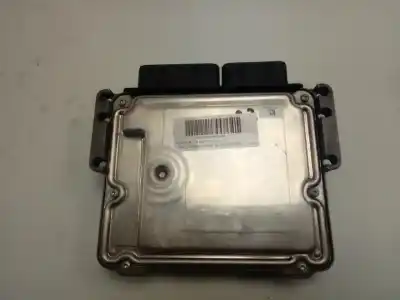 Peça sobressalente para automóvel em segunda mão centralina de motor uce por opel combo cargo (e) 1.6 cdti dpf referências oem iam 9825318180  