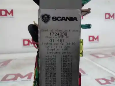 Pièce détachée automobile d'occasion boîtes à fusibles pour scania r500 500 références oem iam 1537850  