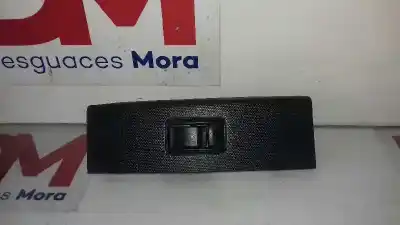 Piesă de schimb auto la mâna a doua panou comandã geamuri electrice fatã partea din dreapta pentru toyota corolla (e12) 1.6 16v referințe oem iam 