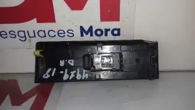 Second-hand car spare part right front power window switch for toyota corolla (e12) 1.6 16v oem iam references   