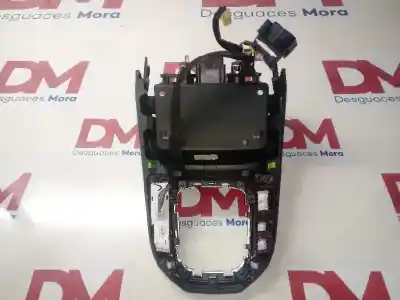 Pezzo di ricambio per auto di seconda mano console centrale per hyundai i30 (pd) essence riferimenti oem iam   