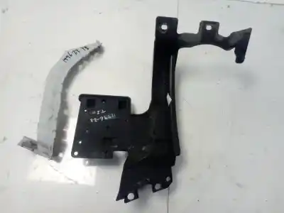 Tweedehands auto-onderdeel versterking achterbumper voor land rover evoque pure oem iam-referenties ej3217a151ab