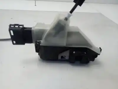 Second-hand car spare part FRONT RIGHT DOOR LOCK for PEUGEOT 3008  OEM IAM references 104234  