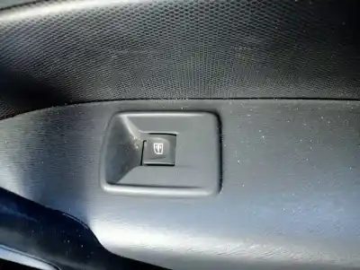 Tweedehands auto-onderdeel schakelaar rechts voor ruit voor renault kangoo furgón maxi 5p profesional oem iam-referenties 