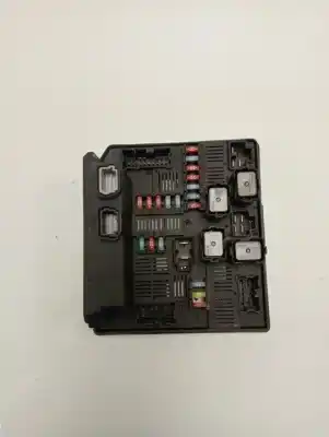 Tweedehands auto-onderdeel relais/zekeringenkastje voor renault kangoo profesional oem iam-referenties 519222434